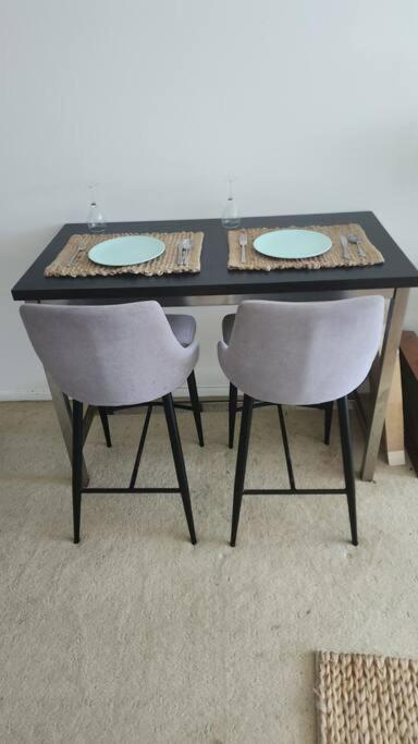Perfect 2bd & 2bth Apartment *