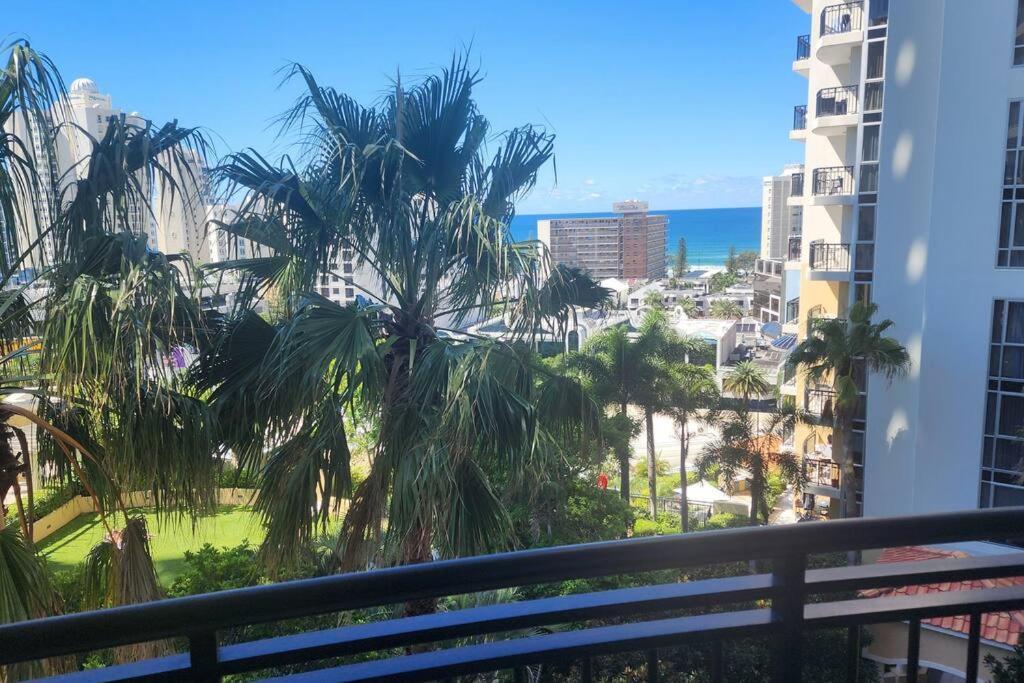 Perfect 2bd & 2bth * Gold Coast